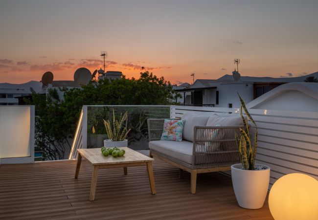 Apartamento en Puerto del Carmen - Casa Capricho, Solarium con Vista Mar Apartamento en Puerto del Carmen - Casa Capricho, Solarium con Vista Mar