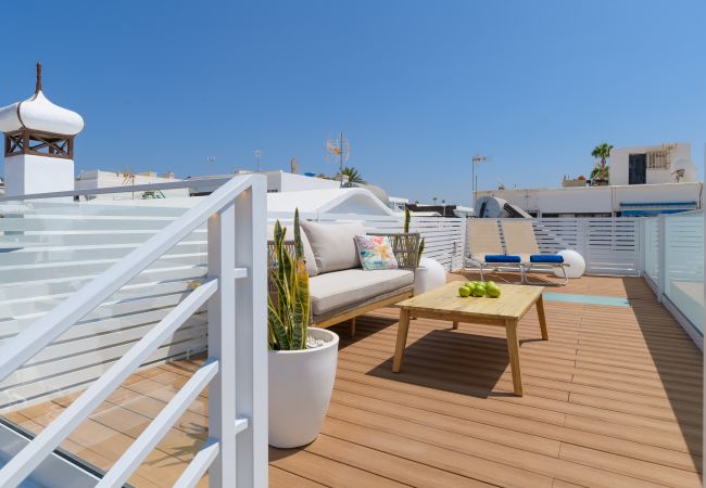 Apartamento en Puerto del Carmen - Casa Capricho, Solarium con Vista Mar Apartamento en Puerto del Carmen - Casa Capricho, Solarium con Vista Mar