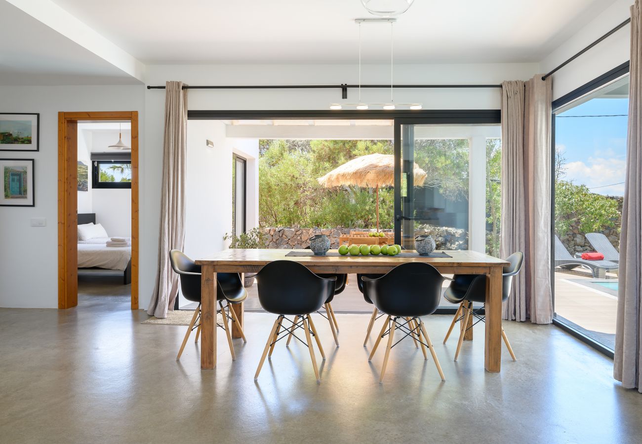 Casa en Conil - Casa Sur, Vista Mar desde Conil Lanzarote con piscina climatizada Casa en Conil - Casa Sur, Vista Mar desde Conil Lanzarote con piscina climatizada