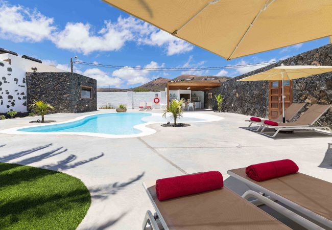 Apartamento en Macher - Luciana, La Casa del Medianero Apartamento en Macher - Luciana, La Casa del Medianero