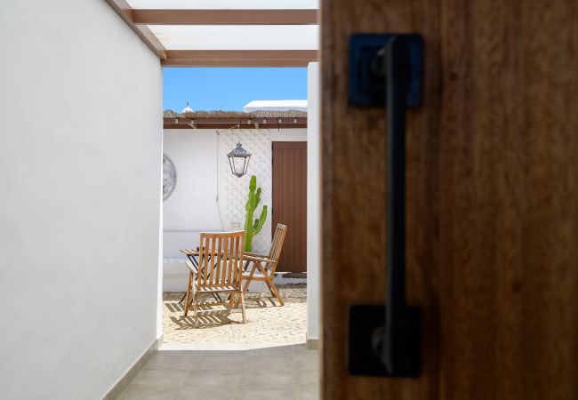 Apartamento en Teguise - Apartamento Green, Casa El Patio (Solo Adultos) Apartamento en Teguise - Apartamento Green, Casa El Patio (Solo Adultos)