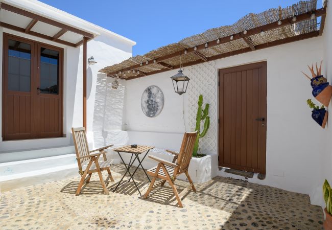 Apartamento en Teguise - Apartamento Green, Casa El Patio (Solo Adultos) Apartamento en Teguise - Apartamento Green, Casa El Patio (Solo Adultos)