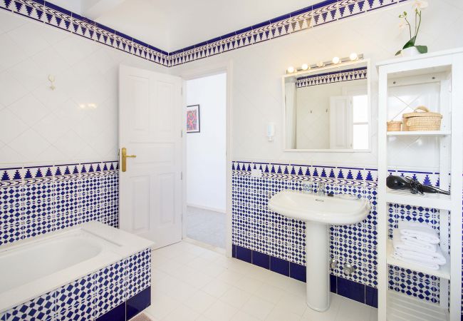 House in Puerto Calero - La Casa del Puerto, private pool and stunning sea views House in Puerto Calero - La Casa del Puerto, private pool and stunning sea views