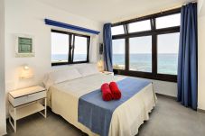 Apartment in Las Caletas - Casa Oceano 4, Modern Apartment with wonderful Sea Views