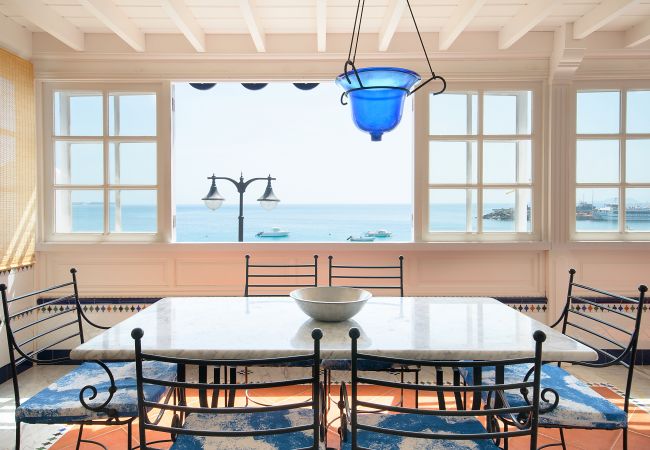 Apartment in Playa Blanca - Casa Elena, Seafront apartment with large Gallery and Sea Views Apartment in Playa Blanca - Casa Elena, Seafront apartment with large Gallery and Sea Views