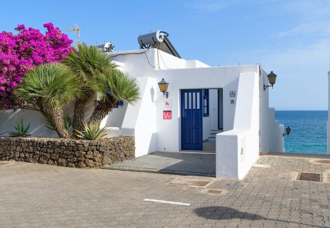Apartment in Playa Blanca - Casa Lola, Sea Front Apartment in Playa Blanca Apartment in Playa Blanca - Casa Lola, Sea Front Apartment in Playa Blanca
