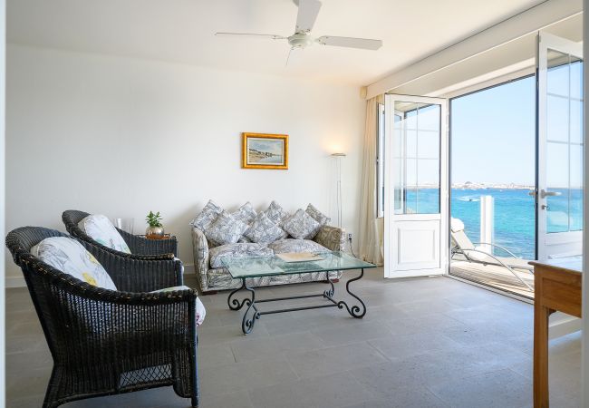 Apartment in Playa Blanca - Casa Lola, Sea Front Apartment in Playa Blanca Apartment in Playa Blanca - Casa Lola, Sea Front Apartment in Playa Blanca