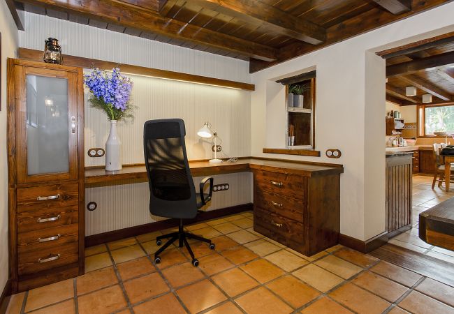 House in Masdache - Ermita Perdomo, Modern Style with a Rustic Twist House in Masdache - Ermita Perdomo, Modern Style with a Rustic Twist