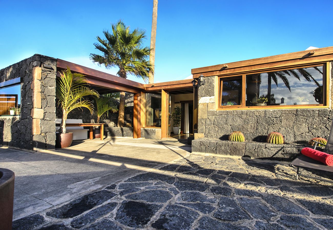 House in Masdache - Ermita Perdomo, rustic with comfort and private terrace