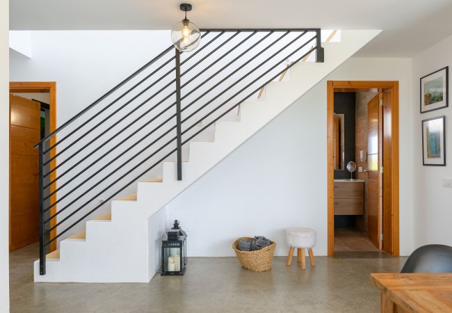 House in Conil - Casa Sur, Spectacular Views of Sea and Volcanoes with Heated Pool House in Conil - Casa Sur, Spectacular Views of Sea and Volcanoes with Heated Pool