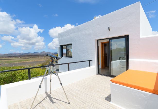 House in Conil - Casa Sur, Spectacular Views of Sea and Volcanoes with Heated Pool House in Conil - Casa Sur, Spectacular Views of Sea and Volcanoes with Heated Pool