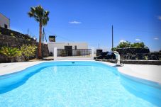 Apartment in Macher - Peñas Blancas, Jameo style Pool within Volcanoes