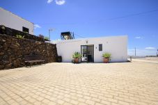 Apartment in Macher - Peñas Blancas, Jameo style Pool within Volcanoes