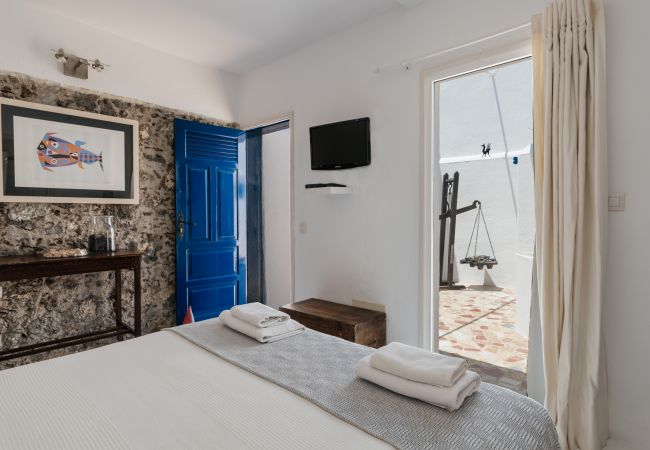 Apartment in El Golfo - Eufemia, wonderful spacious terrace with Fabulous Views El Golfo Apartment in El Golfo - Eufemia, wonderful spacious terrace with Fabulous Views El Golfo