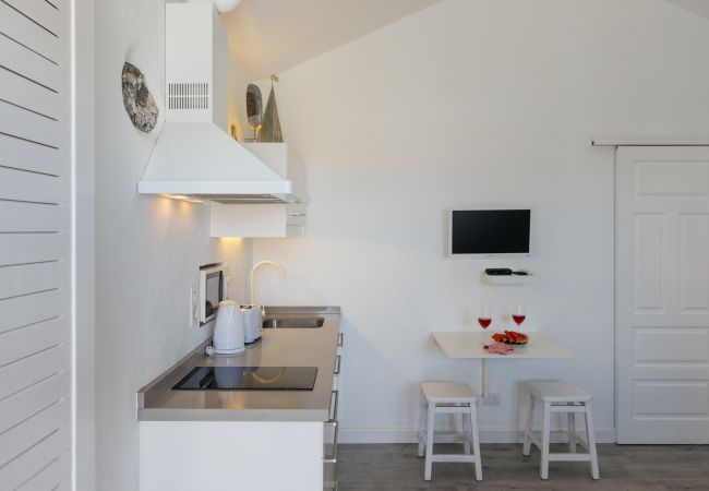 Studio in El Golfo - Estudio Andrea, coastal gem with great sunsets (El Golfo) Studio in El Golfo - Estudio Andrea, coastal gem with great sunsets (El Golfo)