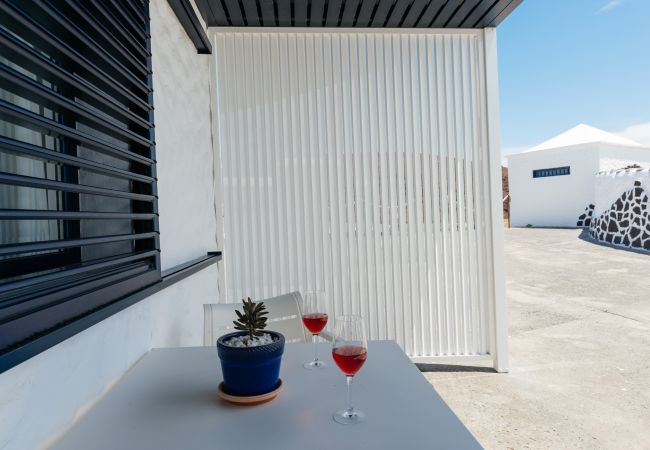 Studio in El Golfo - Estudio Andrea, coastal gem with great sunsets (El Golfo) Studio in El Golfo - Estudio Andrea, coastal gem with great sunsets (El Golfo)