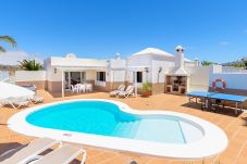 House in Puerto del Carmen - Casa Olivina, Heated Pool - WiFi - Air Conditioning