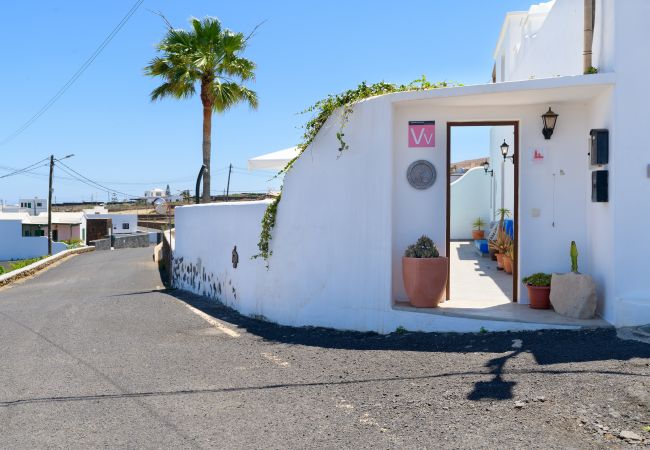 Apartment in Teguise - Apartment Blue, Casa El Patio (Adults Only) Apartment in Teguise - Apartment Blue, Casa El Patio (Adults Only)