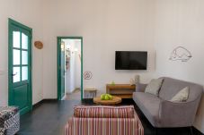 Apartment in Teguise (Lanzarote) - Apartment Green, Casa El Patio (Only Adults)