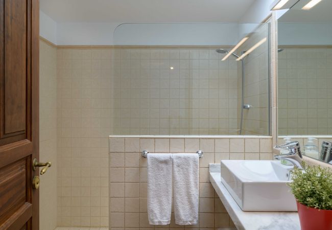 Villa in Puerto del Carmen - Villa Marisol, Heated Pool in Los Mojones Villa in Puerto del Carmen - Villa Marisol, Heated Pool in Los Mojones