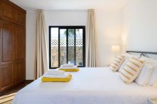 Villa in Puerto del Carmen - Villa Marisol, Heated Pool in Los Mojones