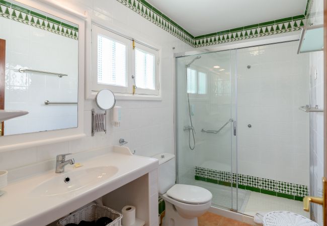 Chalet in  Famara - Casa Caracolillos, Famara Surf Beach Chalet in  Famara - Casa Caracolillos, Famara Surf Beach