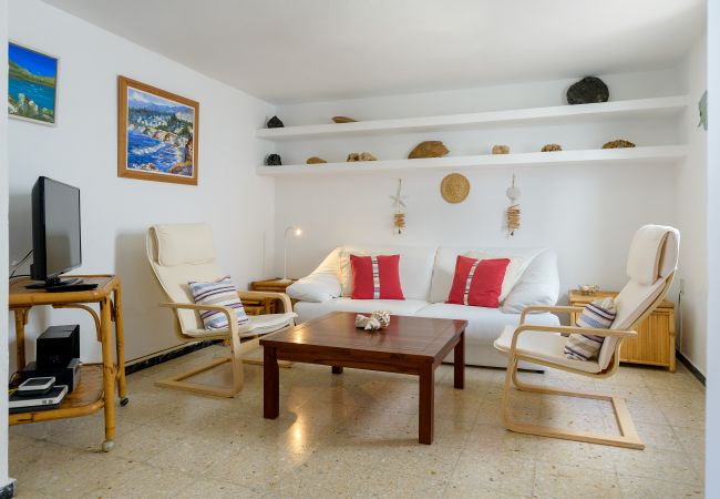 Chalet in  Famara - Casa Caracolillos, Famara Surf Beach Chalet in  Famara - Casa Caracolillos, Famara Surf Beach