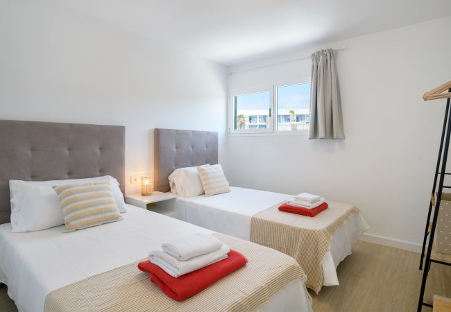 Apartment in Puerto del Carmen - El Volcan de Masdache, Apartment 1 - Puerto del Carmen Apartment in Puerto del Carmen - El Volcan de Masdache, Apartment 1 - Puerto del Carmen