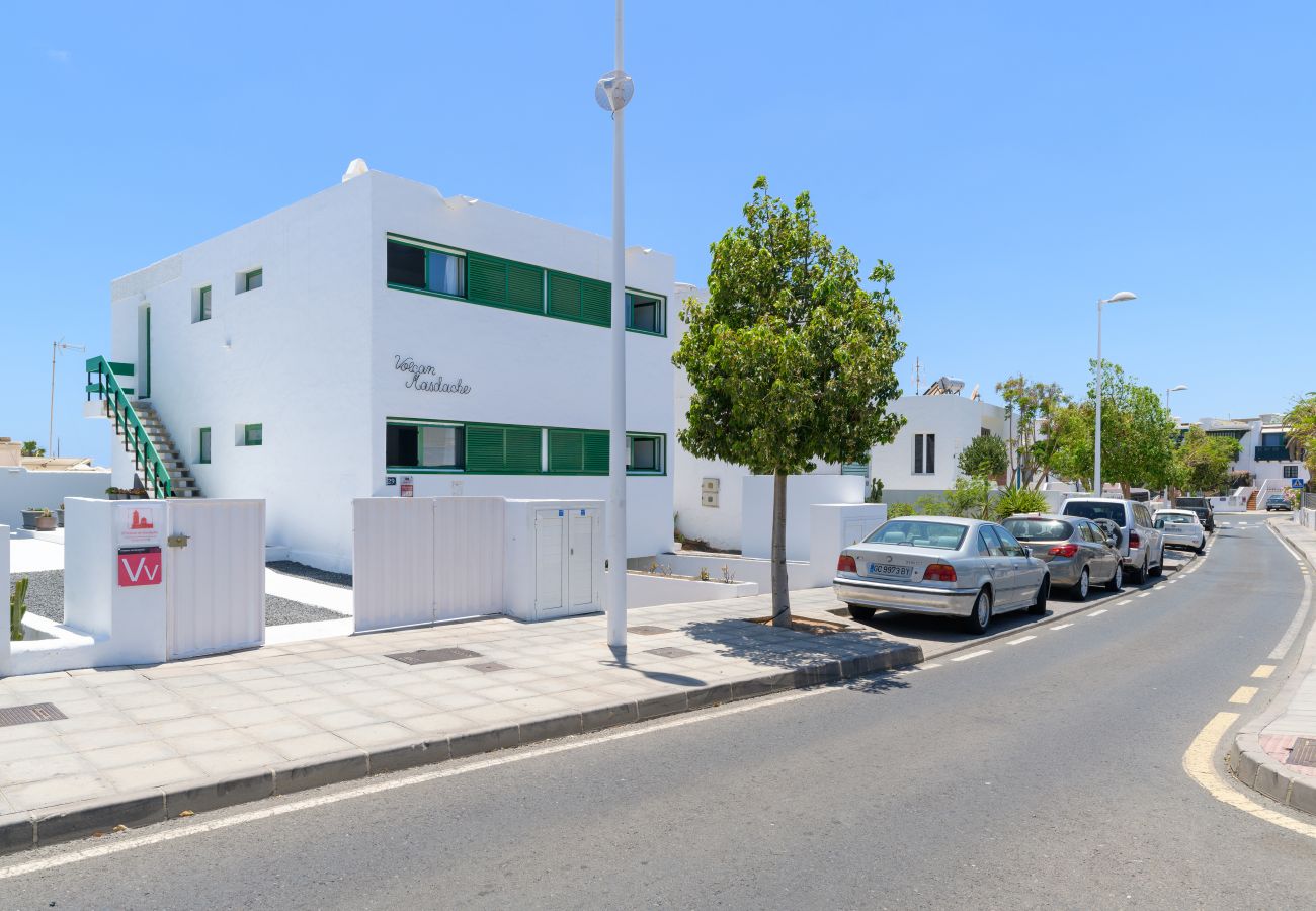 Apartment in Puerto del Carmen - El Volcan de Masdache, Apartment 2 - Puerto del Carmen Apartment in Puerto del Carmen - El Volcan de Masdache, Apartment 2 - Puerto del Carmen