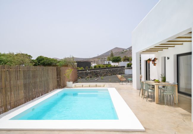 House in Macher - Casa del Aljibe, Modern and Prestigious  House in Macher - Casa del Aljibe, Modern and Prestigious