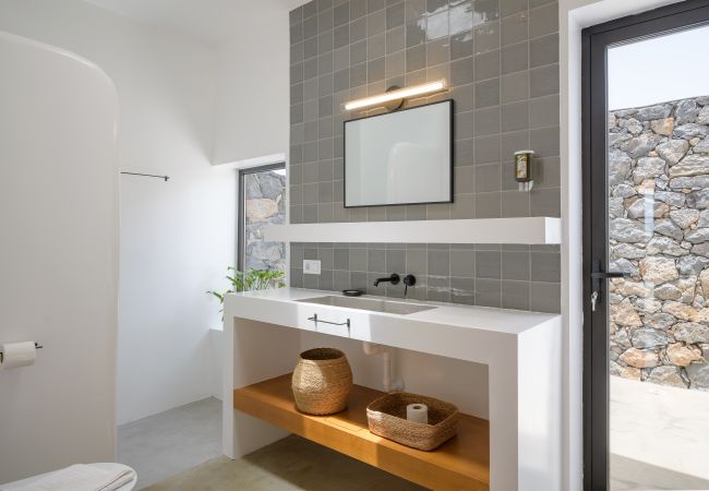 House in Macher - Casa del Aljibe, Modern and Prestigious  House in Macher - Casa del Aljibe, Modern and Prestigious