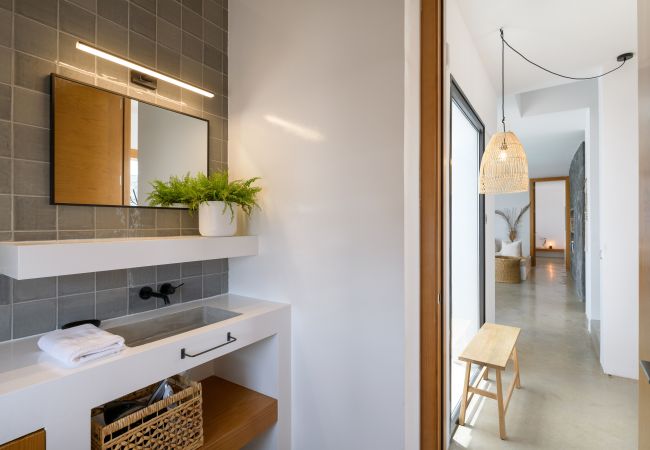 House in Macher - Casa del Aljibe, Modern and Prestigious  House in Macher - Casa del Aljibe, Modern and Prestigious